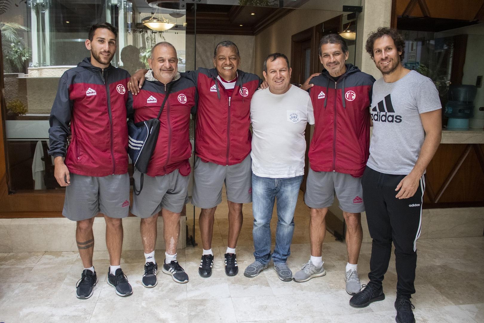 FÚTBOL. Napoleón Vigo (de polo blanco) fue gerente deportivo del UTC de Cajamarca mientras Joaquín y Osías Ramírez eran integrantes de directorio. 
