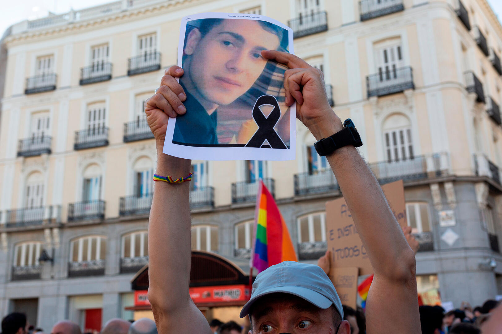 CONMOCIÓN. Días después de conmemorarse el día del orgullo LGTBIQ+, Samuel Luiz (25) fue salvajemente asesinado en La Coruña. 