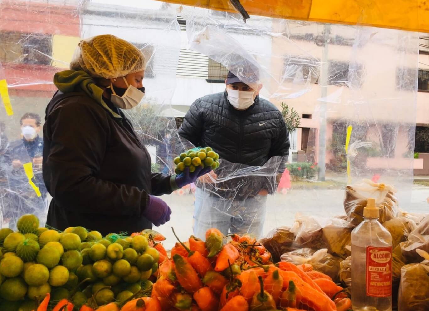MERCADOS. El efecto global de la inflación se siente en los mercados de la región.