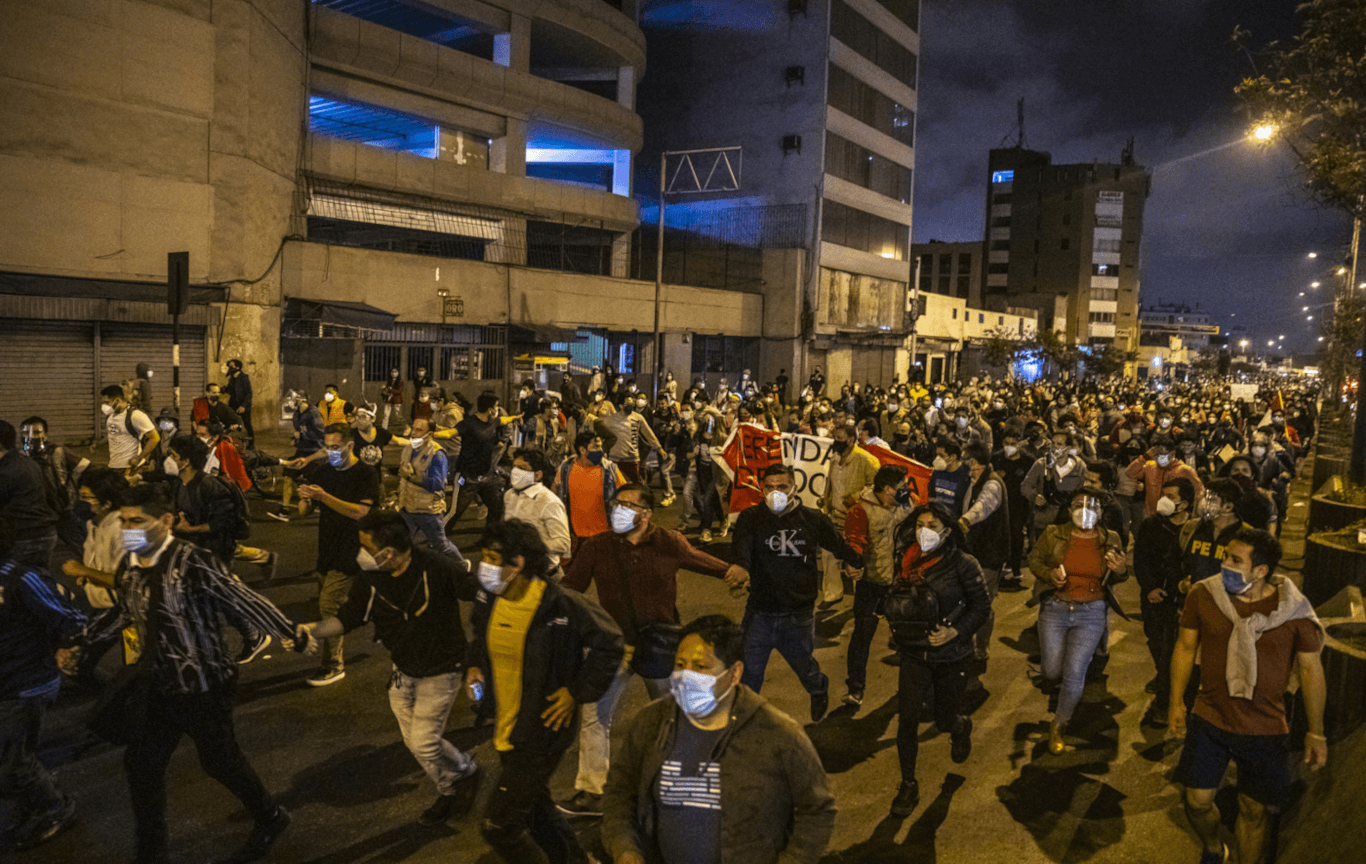 PROTESTAS. En noviembre del año pasado, la capital peruana fue escenario de diversas marchas contra el régimen de Manuel Merino.