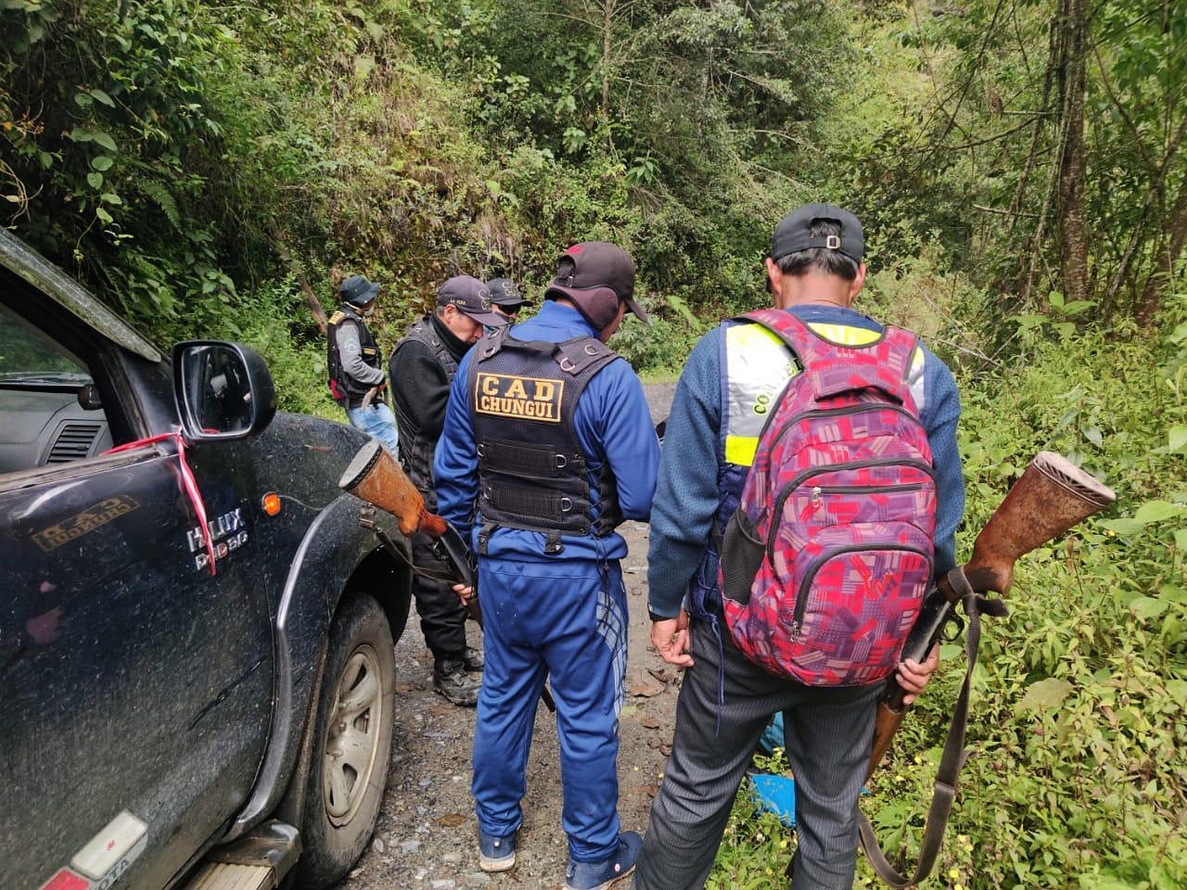 VIGILANCIA. En el Vraem los Comités de Autodefensa custodian la salida y entrada al territorio de las comunidades, para evitar la propagación del Covid-19