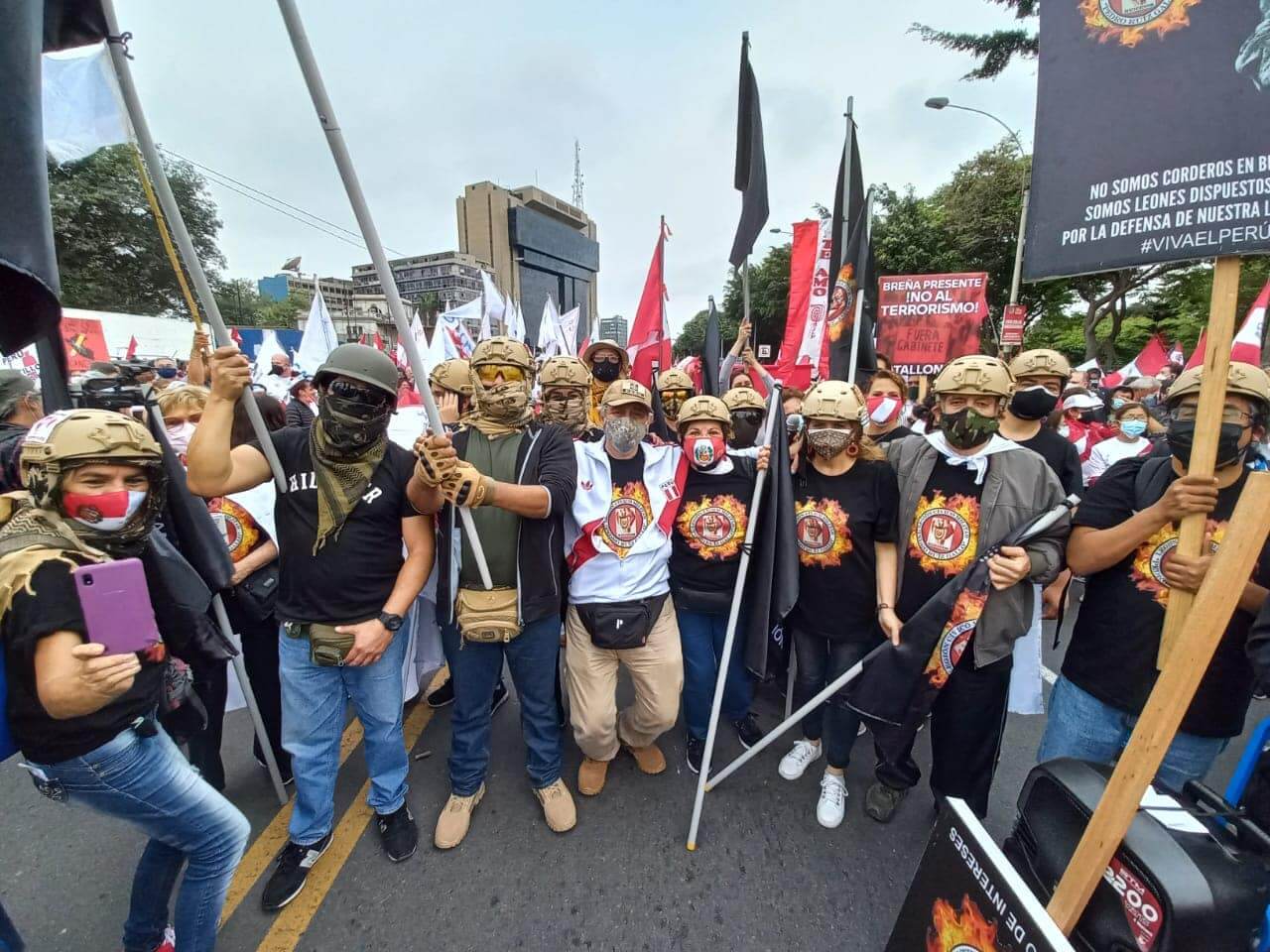 Fotografía del colectivo Pedro Ruiz Gallo durante las marchas.