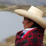 DEFENSORA. Fundación Goldman reconoce resistencia de comunera cajamarquina.