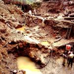 VECINO. El 70% del oro exportado por Ecuador es ilegal.