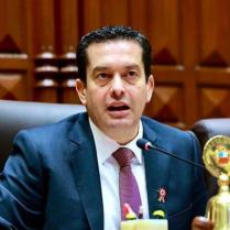 Es engañosa la versión de Miguel Torres de que el reglamento del Congreso establece trabajo presencial para los congresistas