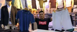 COMPETENCIA. Gabriel Quispe confecciona con materiales peruanos para garantizar la calidad pero debe competir con prendas importadas de bajo costo.