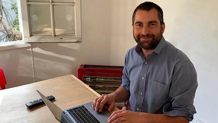 ESTUDIO. Gabriel Rada y la Fundación Epistemonikos han analizado la evidencia científica vinculada a la exactitud diagnóstica de las pruebas rápidas para Covid-19.