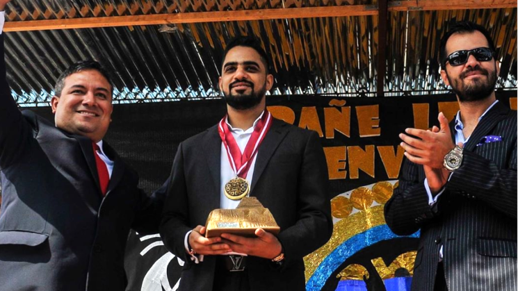 CEREMONIA. El alcalde de Moche, César Fernández, el empresario Yaqoob Mubarak y su abogado mexicano en La Libertad, en 2019