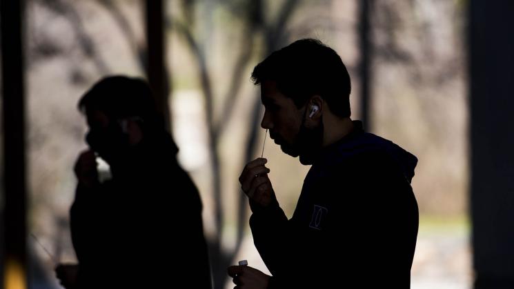 SECUELAS. Según los investigadores, los problemas a largo plazo afectan a todos los grupos etarios.