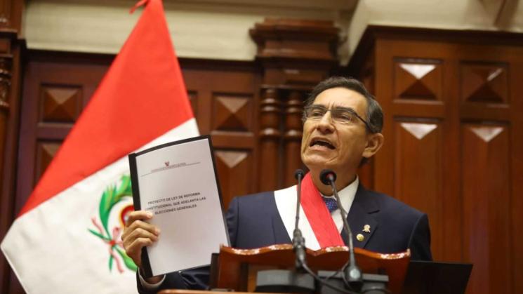 ANUNCIO. El presidente Martín Vizcarra anuncia la reforma constitucional luego de que el Congreso decidiera retener la facultad de levantar la inmunidad parlamentaria.
