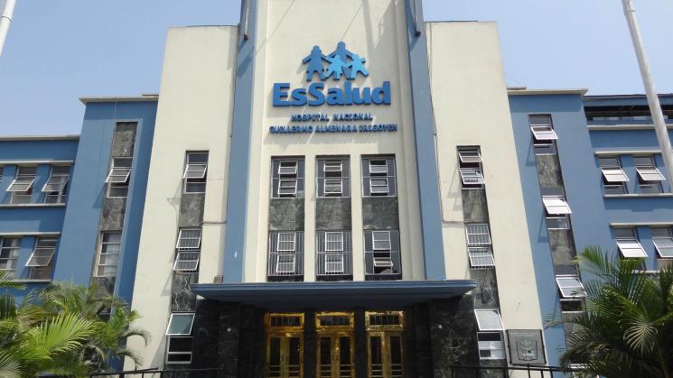 ESSALUD. Familiares de pacientes dijeron que organismo del seguro social están detrás acusaciones.