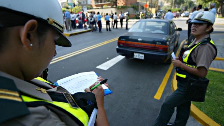 MULTAS. Más de S/8 mil soles en papeletas registran los candidatos a la alcaldía de Lima, ciudad con cerca de 50 mil accidentes vehiculares solo el año pasado. 