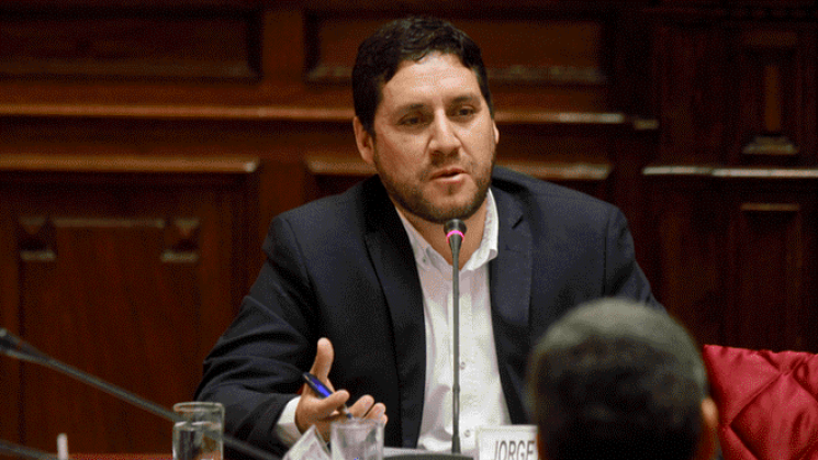 ASESOR. Jorge Paredes Terry, exmilitante en partido nacionalista, se ha convertido en el vocero de las reuniones que sostiene el presidente de Fuerabamba en Lima. 