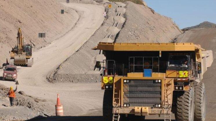 CONDICIONES. La compañía minera dijo que no iniciará la construcción de su planta de beneficio hasta que exista consenso social.