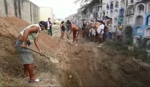 MIEDOS. Los vecinos que viven alrededor de los cementerios de Tumbes se oponen al entierro de fallecidos por Covid-19 en estos lugares.