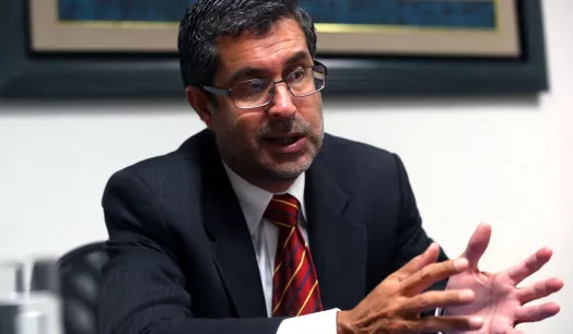 ALERTA. El jefe de la Unidad de Inteligencia Financiera, Sergio Espinosa, asegura que hay un aumento de operaciones sospechosas asociadas a compras públicas.