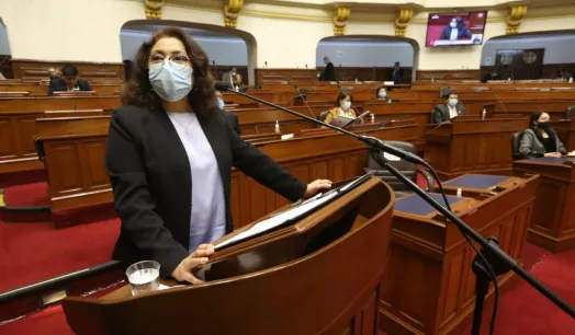 ANTE EL PARLAMENTO. La presidenta del Consejo de Ministros expuso la política general del gobierno de transición.