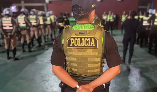 REALIDAD. La policía no funciona solo por sus normas legales, sino también por reglas no escritas de la práctica cotidiana. 