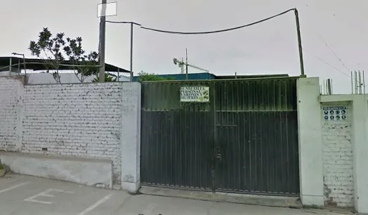 LOCAL. Fachada de la empresa Hanalei, en donde la policía y la fiscalía indican que se explotaba laboralmente a menores pertenecientes a una comunidad israelita.