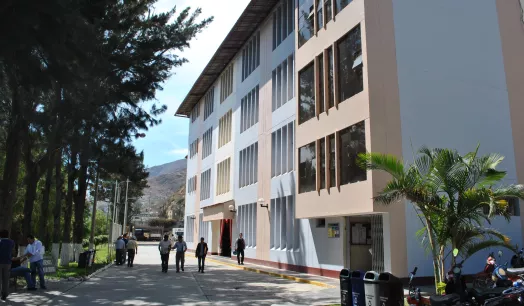 EXPERIENCIA PÚBLICA. Los dos candidatos que disputan el gobierno regional de Huánuco han desempeñado cargos en el sector estatal.