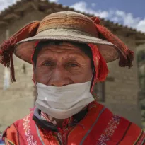 DESPROTEGIDOS. Los indígenas quechuas del Valle Sagrado de Cusco piden atención sanitaria urgente en sus comunidades.