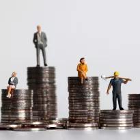 ¿IMPUESTO A LA RIQUEZA?. Más de 80 superricos han firmado una carta en la que piden que les suban los impuestos para contribuir a la reactivación económica de sus países.