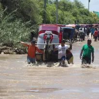 IMPACTO. Las lluvias en Piura han activado varias quebradas de la sierra, y la población teme un posible desborde del río. 