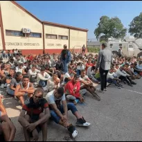 PENAL DE TOCORÓN. El gobernante Nicolás Maduro compartió esta imagen del operativo en la cárcel de Aragua, que se ejecutó el 21 de setiembre pasado. 