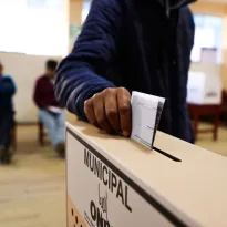 ESCENARIO. Analizamos las incidencias que han marcado este proceso electoral y las primeras tendencias en la votación. 