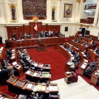 MILITANTES. Cerca de 600 militantes y aportantes de las seis organizaciones políticas con representación parlamentaria han trabajado en el Congreso desde setiembre del 2016.