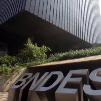 El Banco Nacional de Desarrollo Económico y Social de Brasil (BNDES)