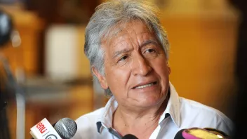 Virgilio Acuña, vocero de Unión Por el Perú  