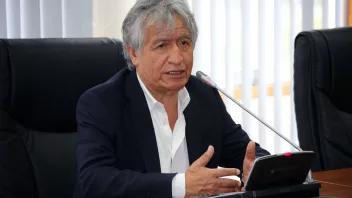 Virgilio Acuña, vocero de Unión Por el Perú  